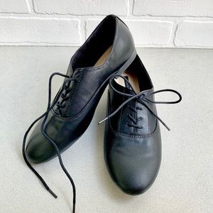 Deschanel Oxford Shoes